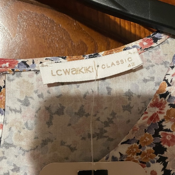 Dress - Picture 4 of 7